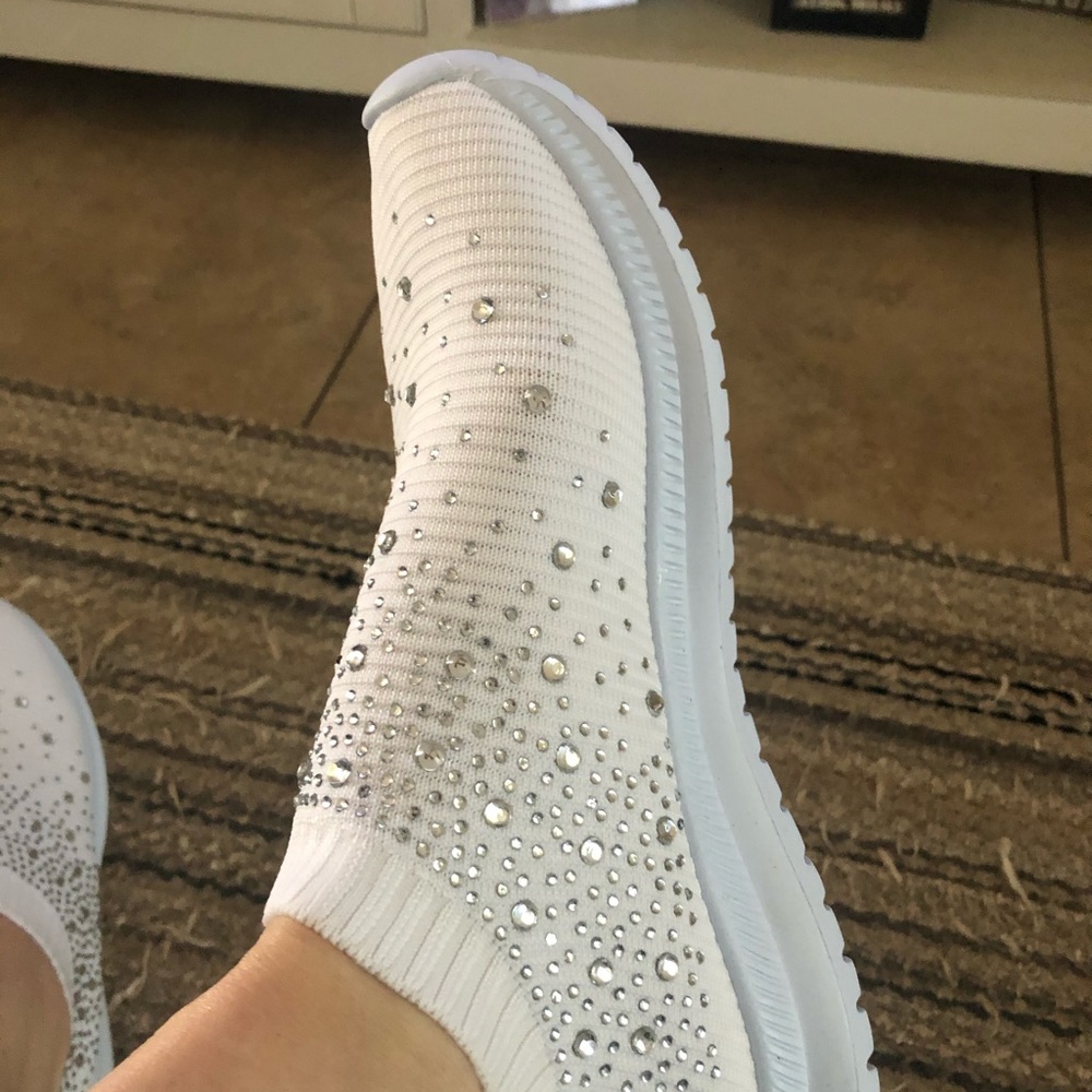 Shoes - Picture 2 of 5